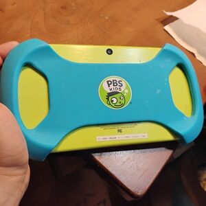 PBS Kids Dual-Color Learning Tablet